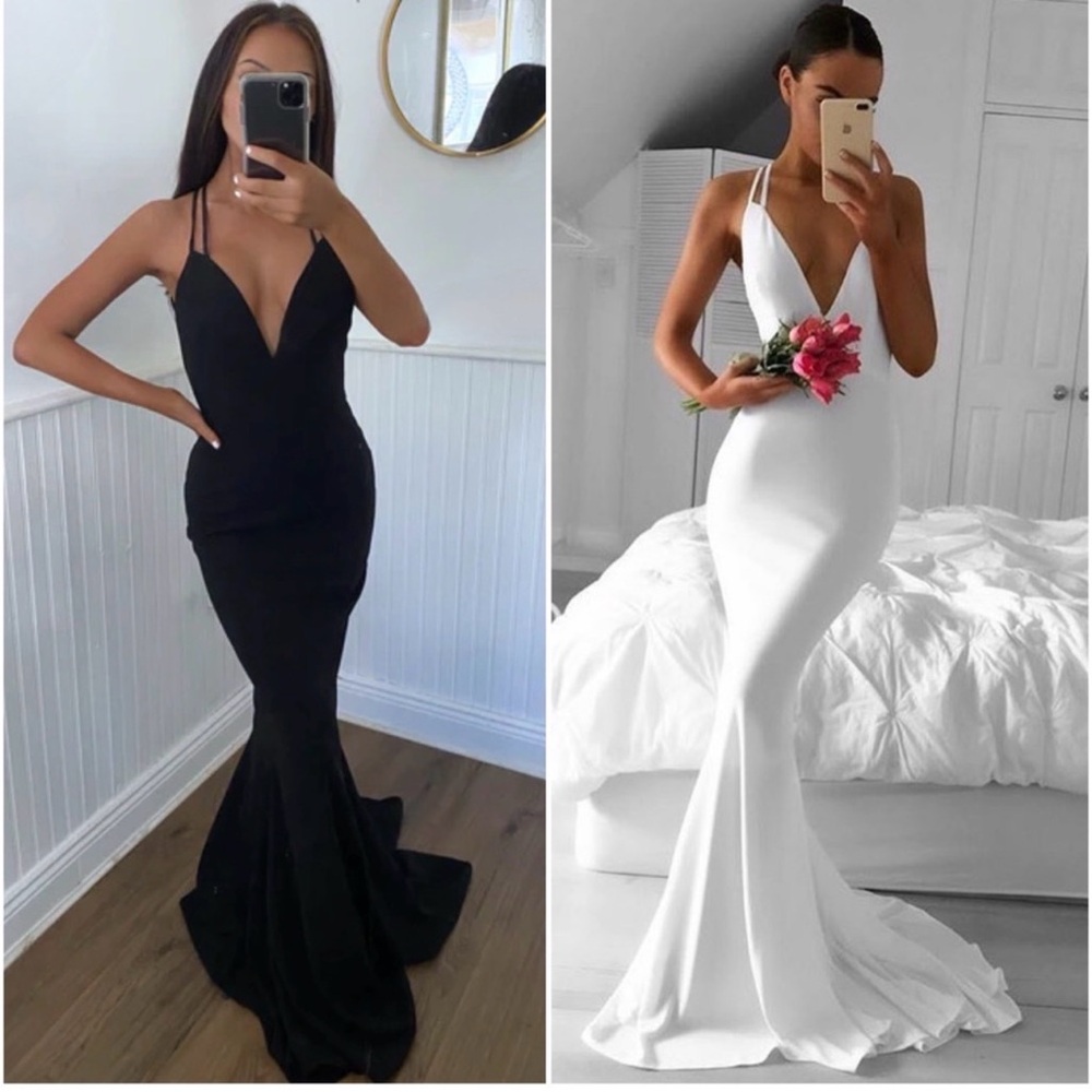 ABYSS BY ABBY Black Gown Size: Small
